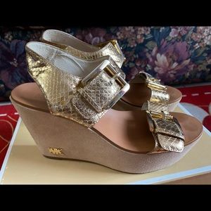 Michael kors wedge